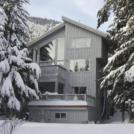 Wildflower Private Studio Suite By Belle Neige Whistler Exterior foto